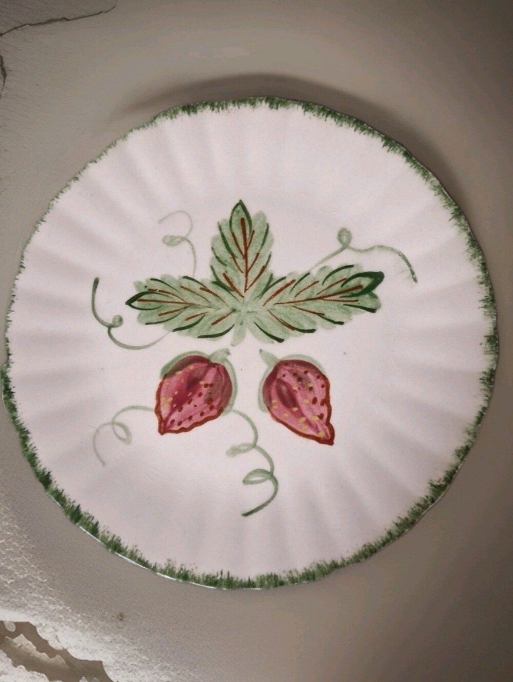 Vintage Blue Ridge Southern Pottery 10” WILD STRAWBERRY Dinner Plate